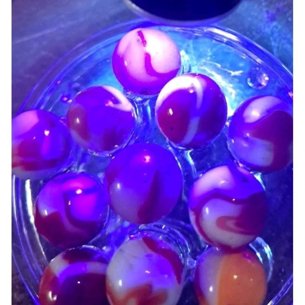 Lot Of 11 Estate Sale‎ Marbles 3 UV Reactive